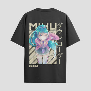 Playera urbana de anime y gaming ExtraLife MX, corte Standard Fit unisex ligero y transpirable en color Deep Black y Pure White, ropa de uso diario para gym y casual.